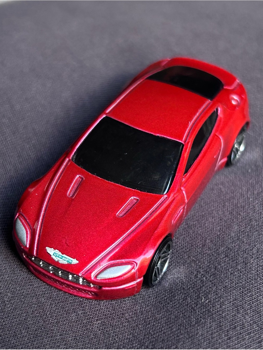 Hot Wheels Code Car Series #092 — Aston Martin V8 Vantage (Metallic Red) 